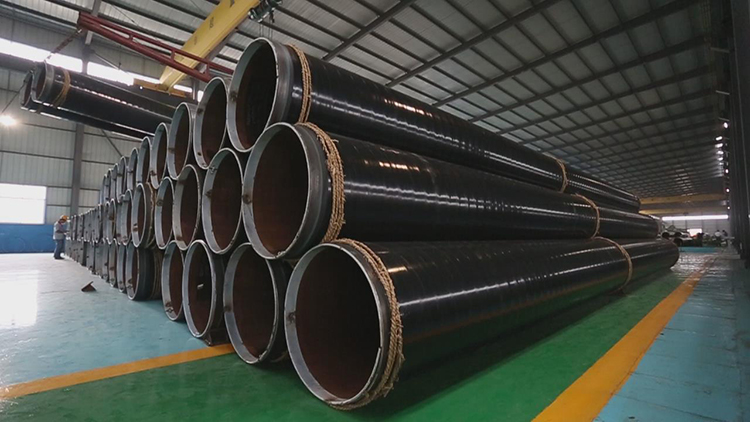 Anticorrosion and insulation steel pipe